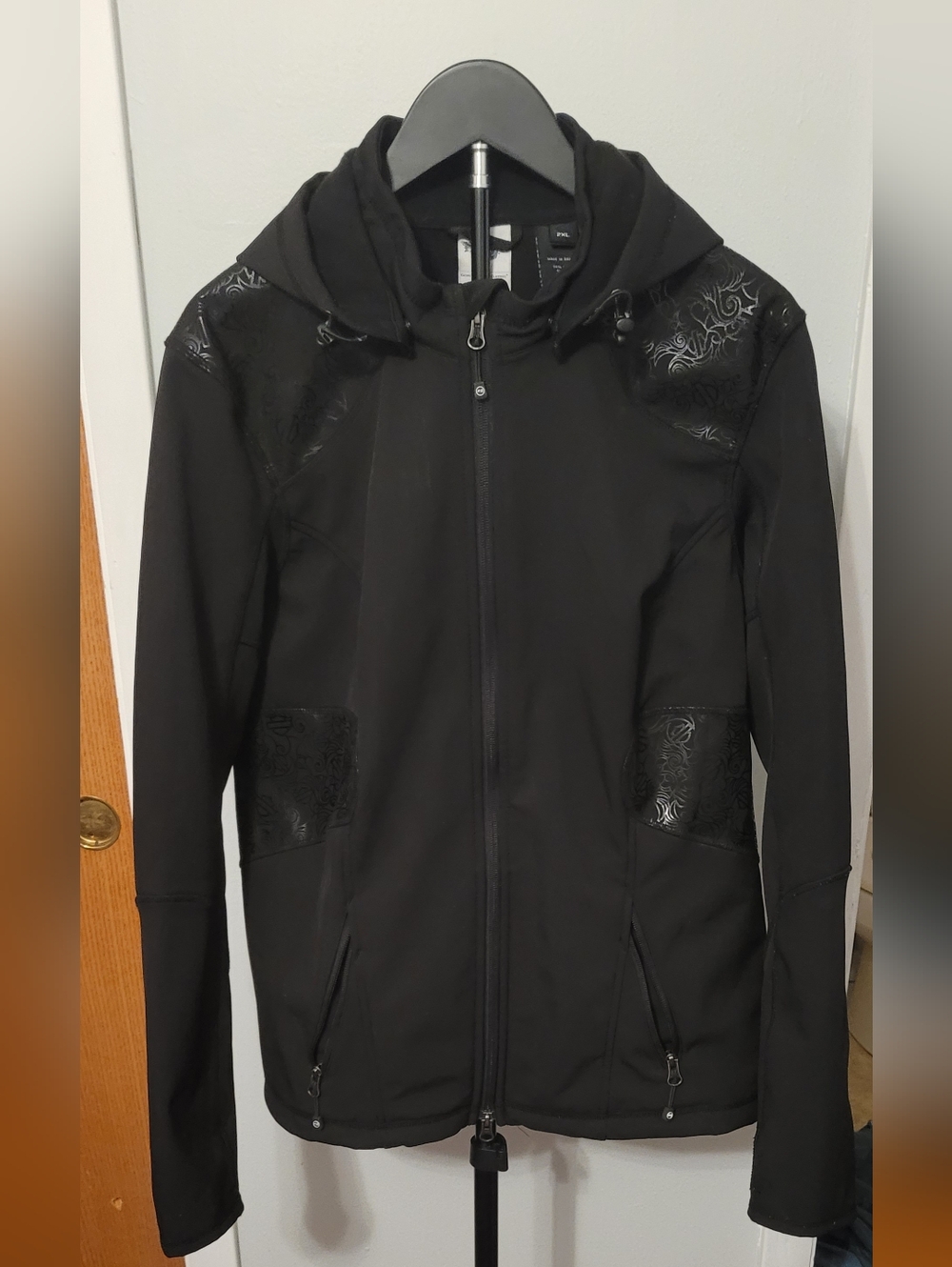 Harley-Davidson Women’s 2XL Hooded Jacket Black Tonal Embossed Baroque Scroll Fu
